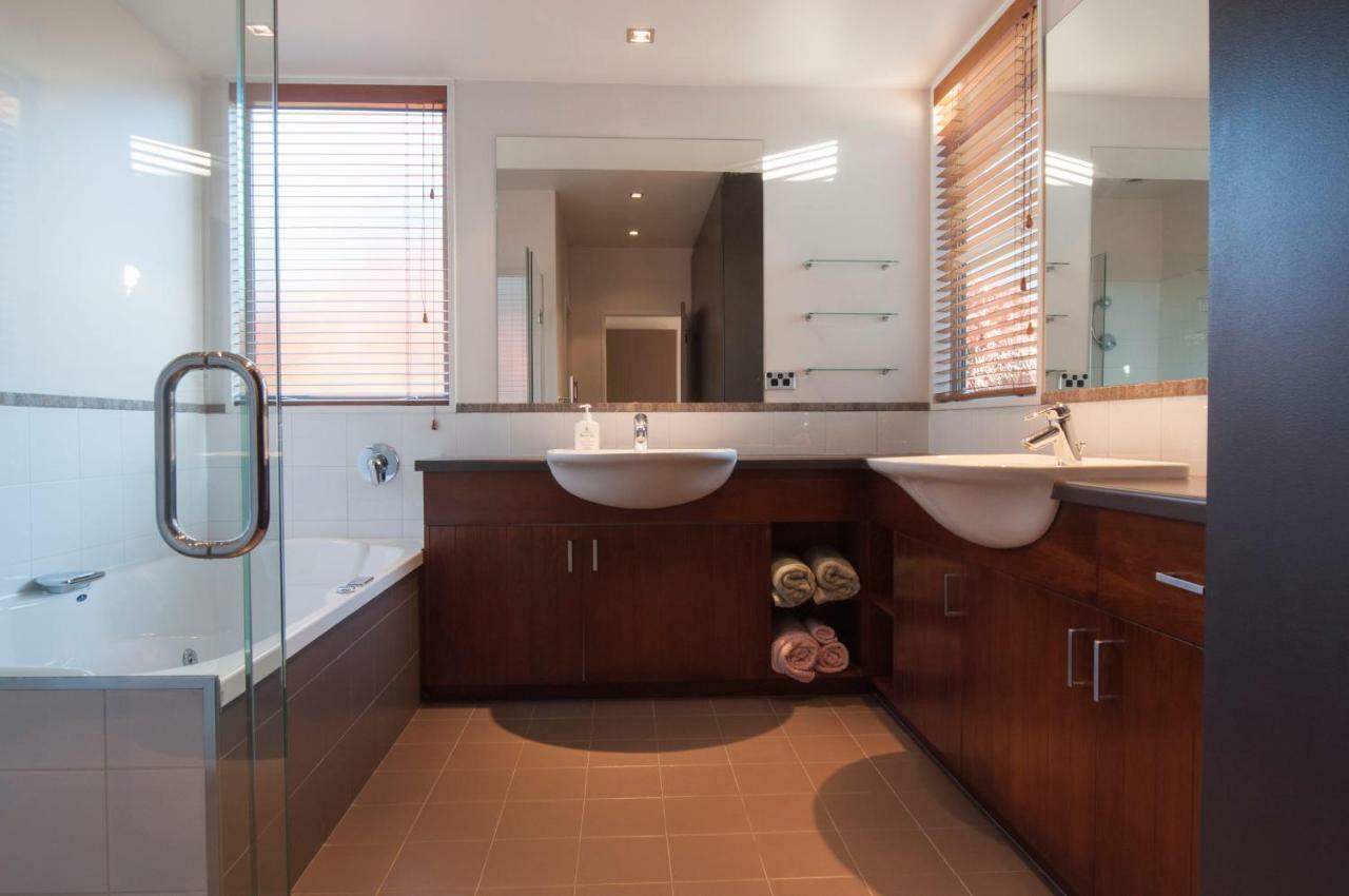 Sunrise Sanctuary Villa Wanaka Luaran gambar